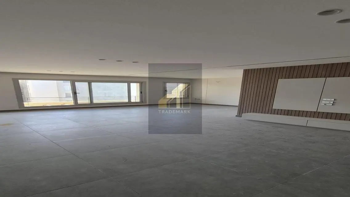 Finished apartment 172m For sale in phnc hot price
