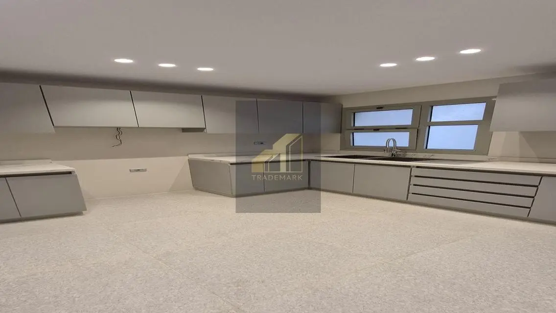 Finished apartment 172m For sale in phnc hot price