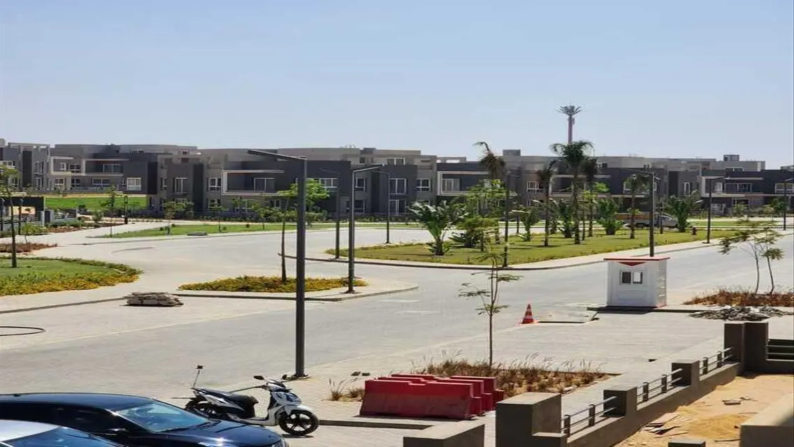 Apartment for sale in Sheikh zayed ready to move