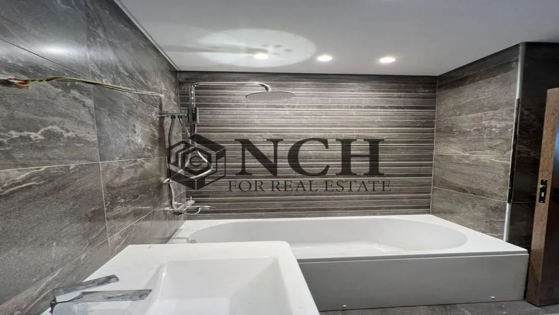 Apartment with Kitchen and ACs -RENT - Villette