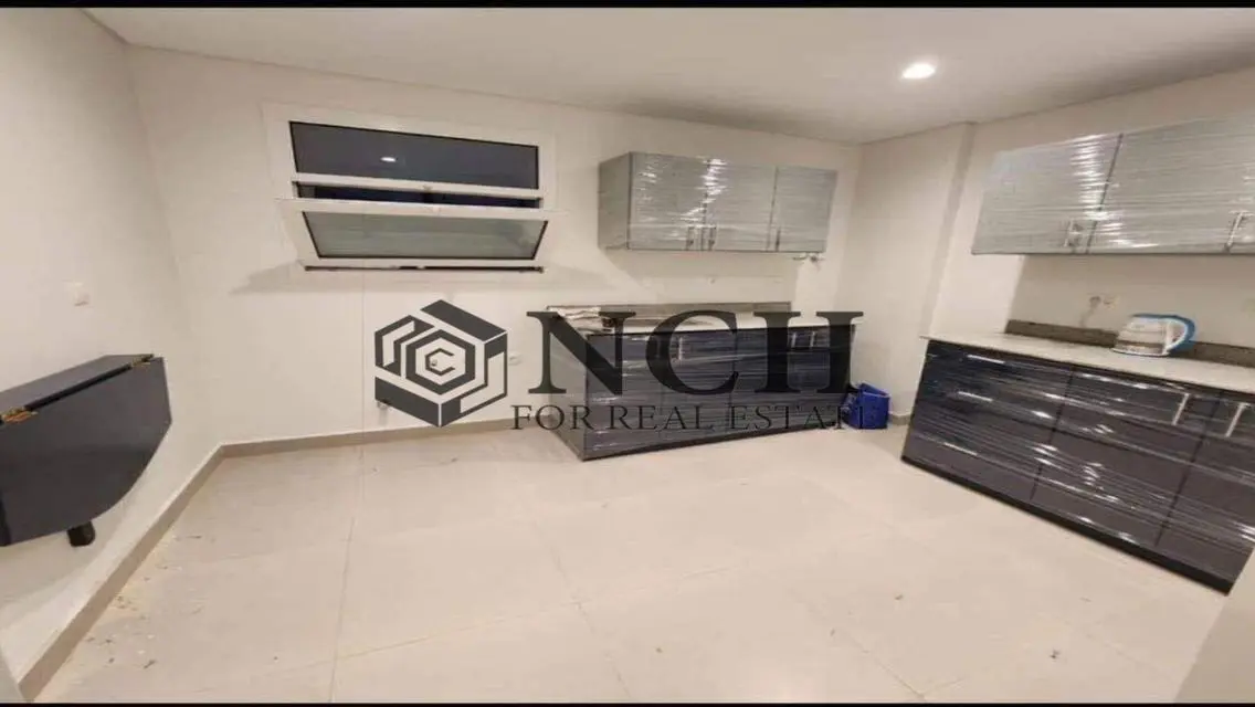3 Bed RENT - Kitchen and ACs - POOL View - Mivida
