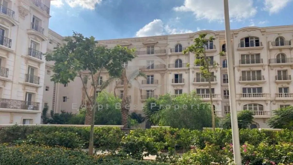 Hyde Park New Project Twin House Prime Location