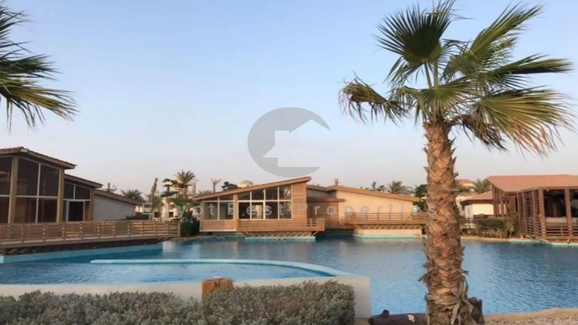 تاون هاوس بمشروع جديد ل Hyde Park بالتجمع السادس !