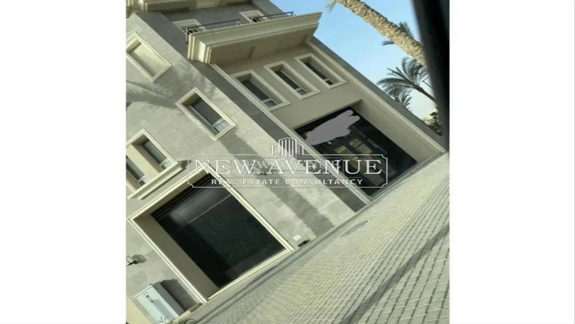 For elite investors &amp; brands own your luxury retail
