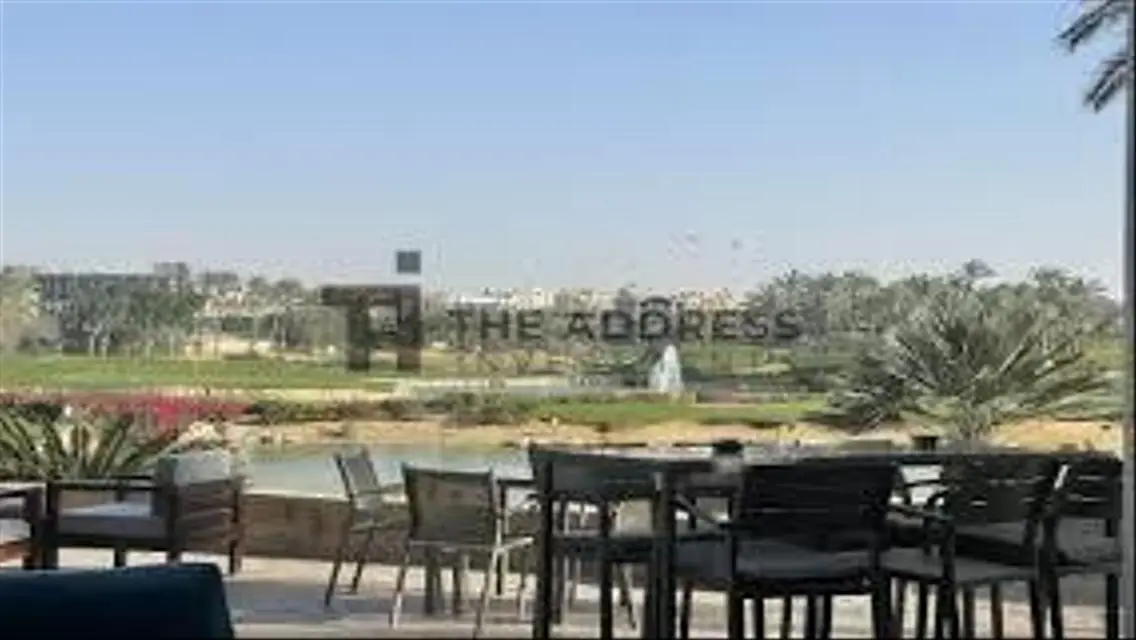 للبيع ستاند الون باقل سعر في القطاميه ديونز