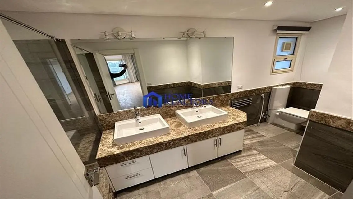 Modern Penthouse For Rent In Maadi Sarayat