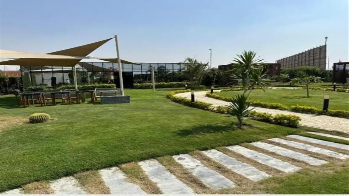 ستوديو للبيع متشطب بالتكييفات 0 % مقدم في شيراتون