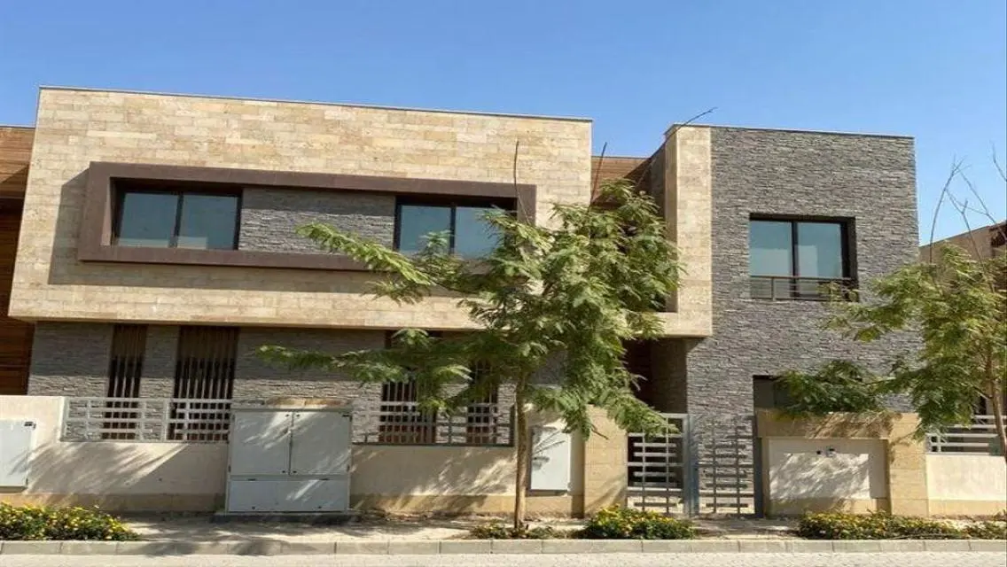 Villa corner open view on the lagoon in TAJ CITY