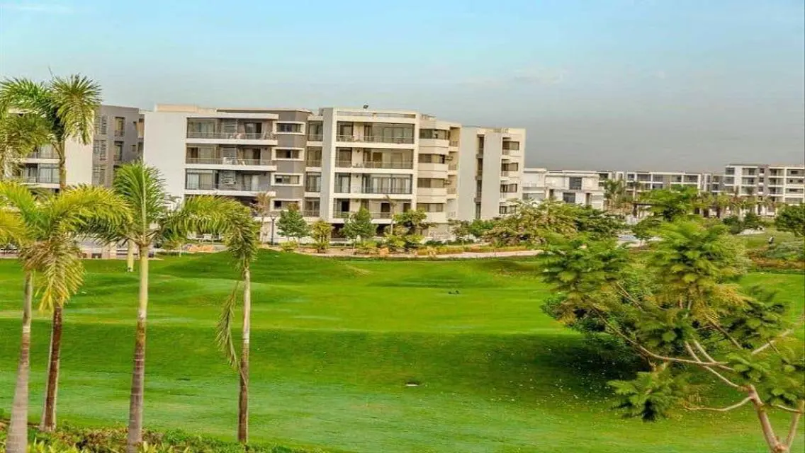 شقه للبيع بجاردن برايم لوكيشن امام فندق الماريوت