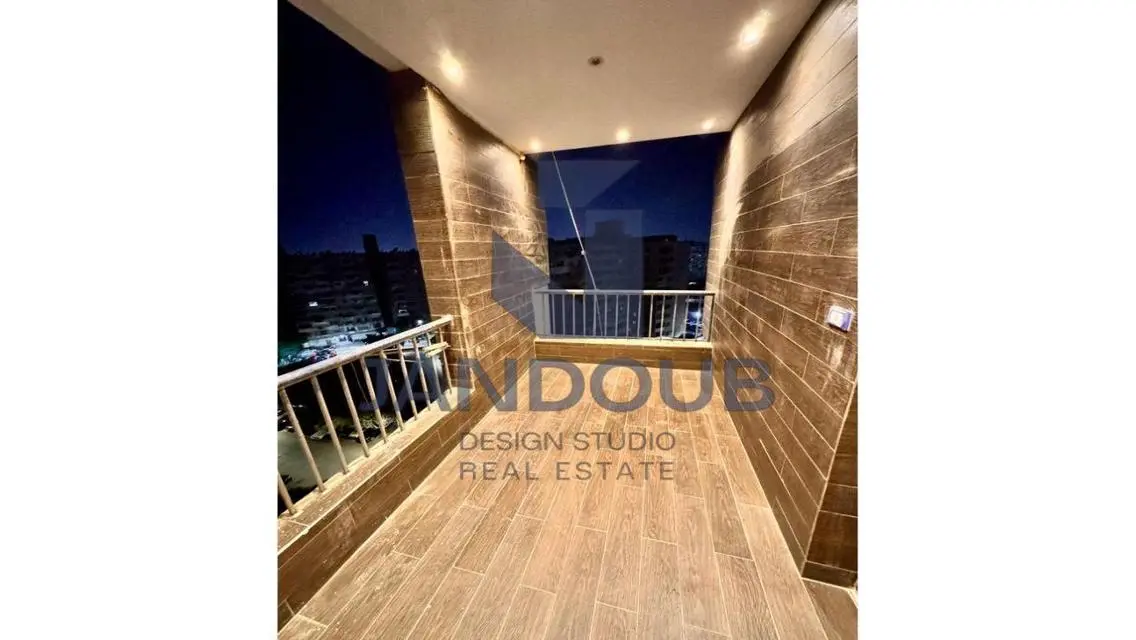 Luxury 150 sqm Apartment with Balcony and Stunning View