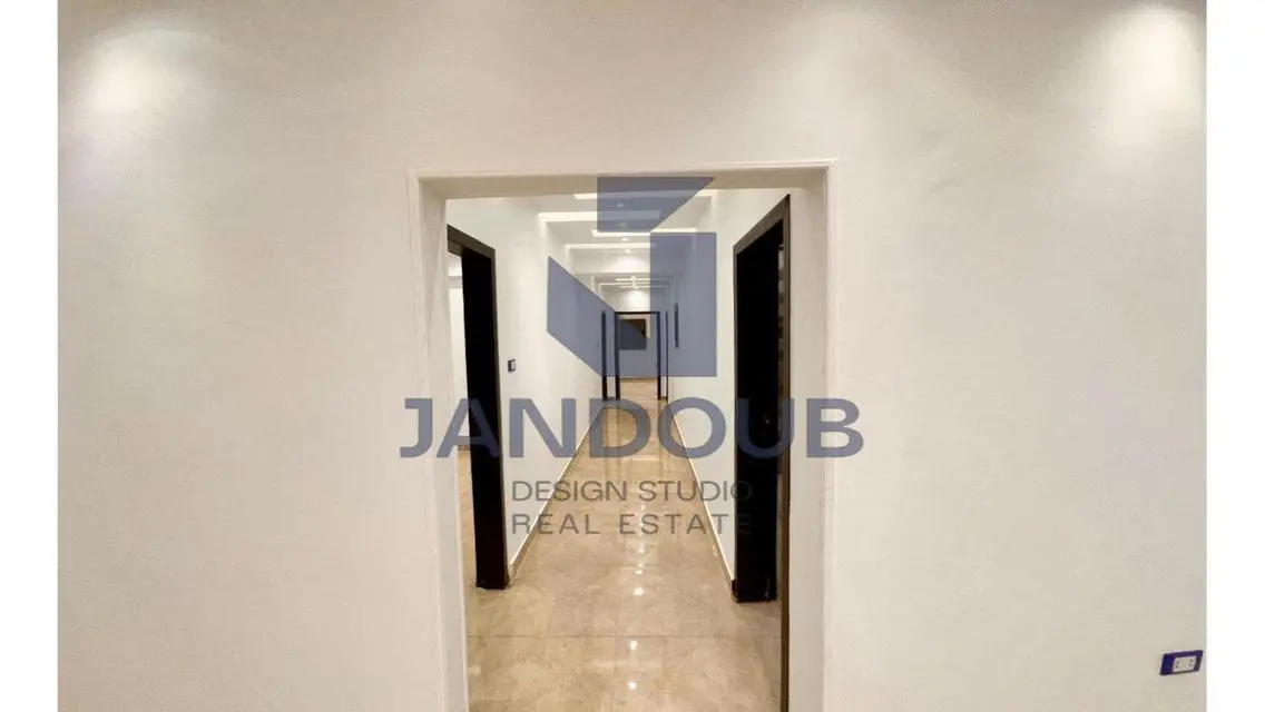 Luxury 150 sqm Apartment with Balcony and Stunning View