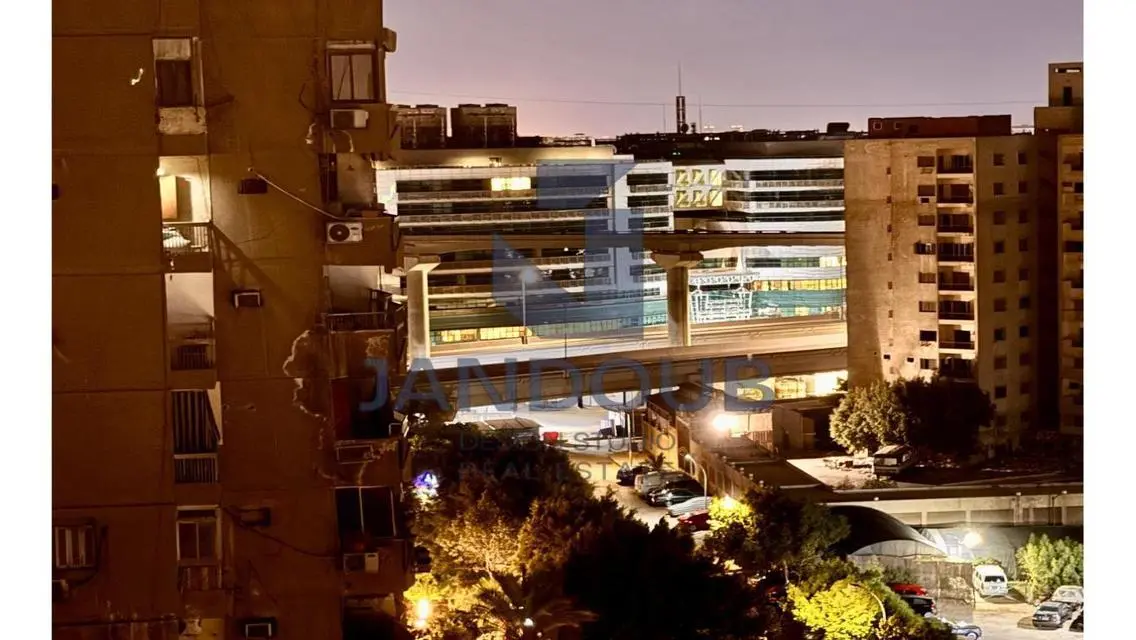 Luxury 150 sqm Apartment with Balcony and Stunning View