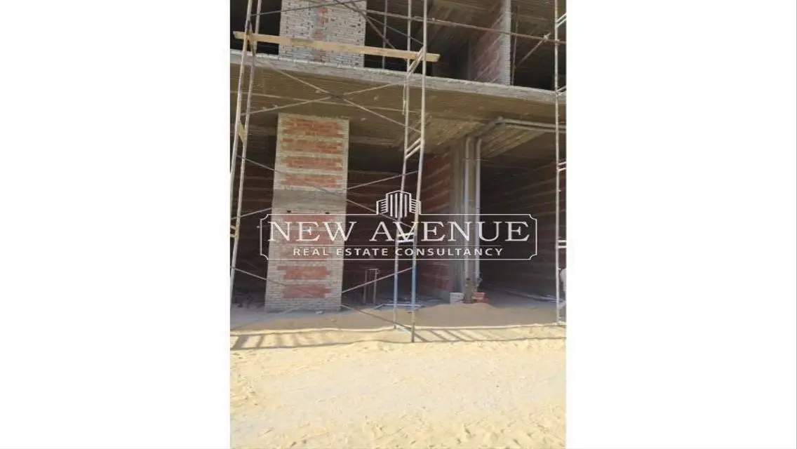 Ready To Move Retail at Park Yard Mall