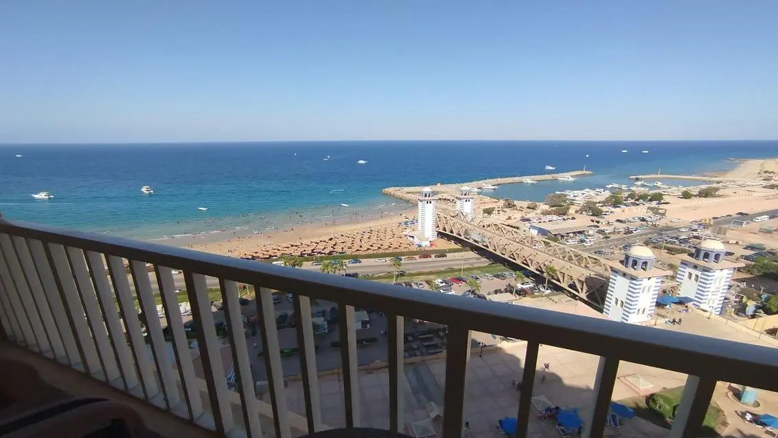 شاليه سي فيو للايجار في ابراج بورتو السخنة اهرامات