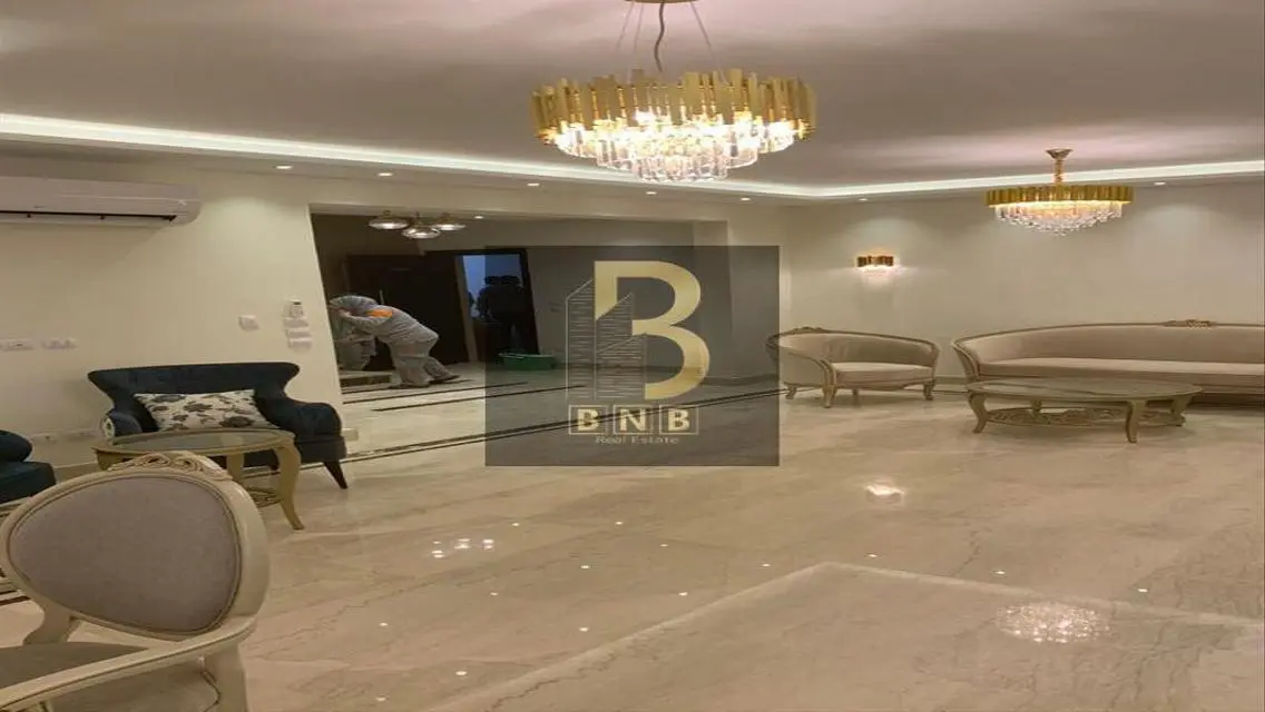 تربلكس للإيجار مفروش بالكامل ألترا مودرن ب إيستاون
