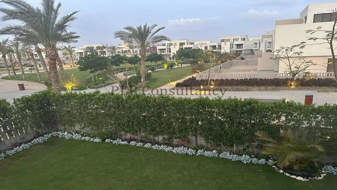 فيلا متشطبه ريسيل في  البروج الشروق  بتسهيلات