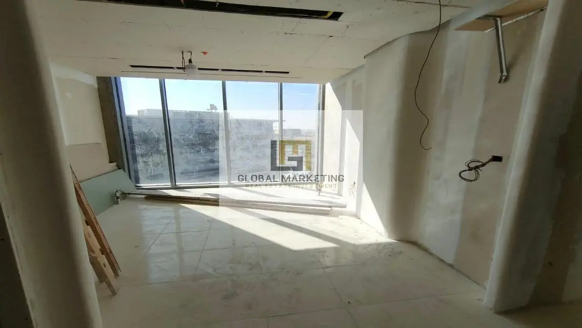 Office 192m Fully Finished For Rent In CFC