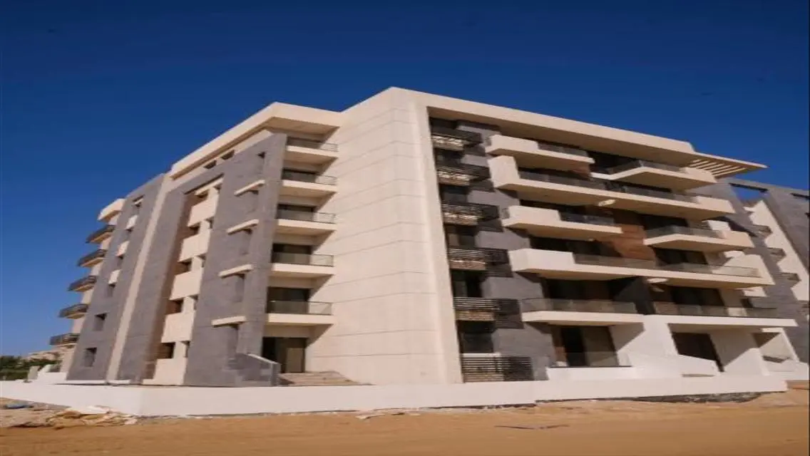 Stunning Apartment in Lamirada Compound - Lake View