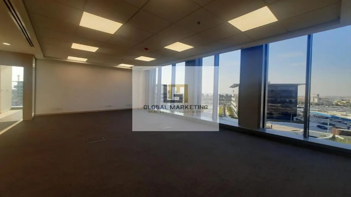 Office 151m Finished For Rent In CFC