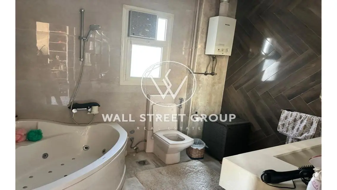 Roof  for sale 250m+Terrace 100 meters NEW CAIRO