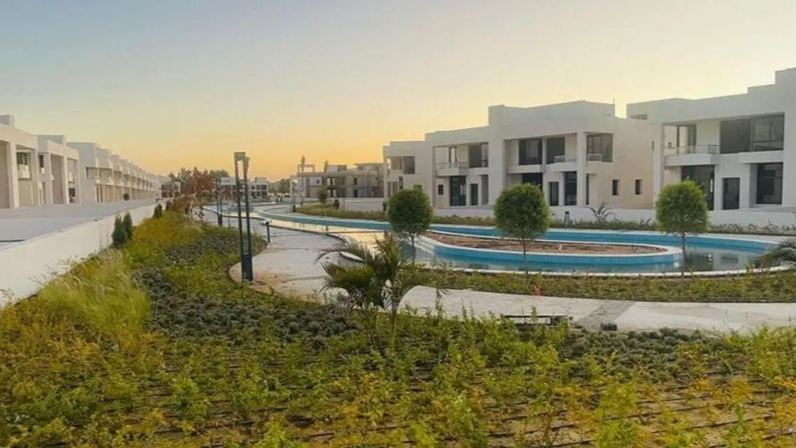 فيلا منفصله ب2مليون مقدم امام بيفرلي فيو لاند سكيب