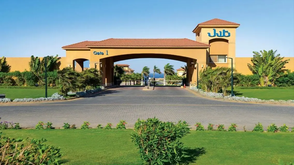 Townhouse for sale telal ain alsokhna 0% over 8yrs