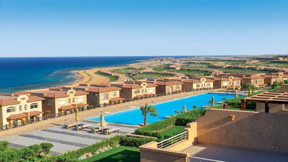 Townhouse for sale telal ain alsokhna 0% over 8yrs