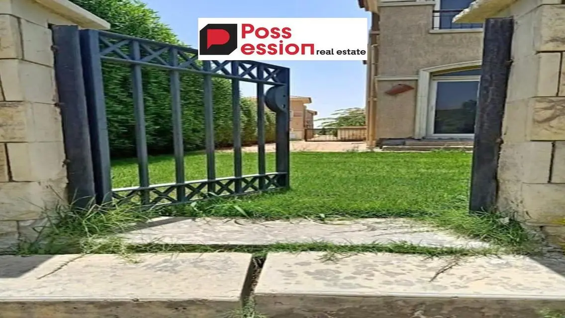 للبيع فيلا استلام فوري في كمبوند ستون بارك بالتجمع