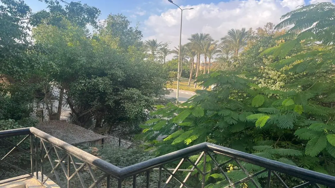 فيلا للبيع تشطيبات خاصة فى الرحاب المرحلة التانية 