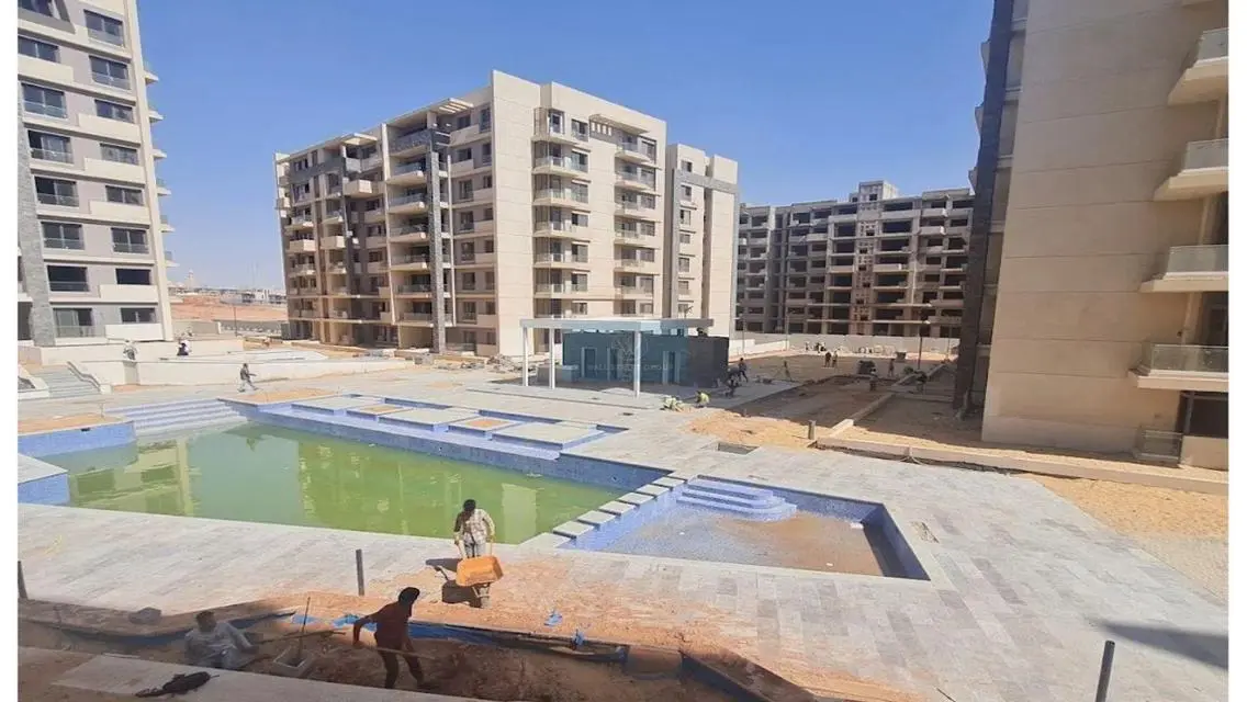 Luxurious Apartment with 400 sqm and Balcony