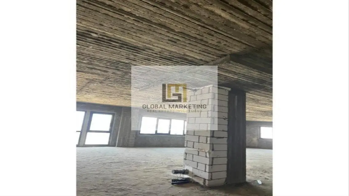 office 400M for rent prime location in Mivida