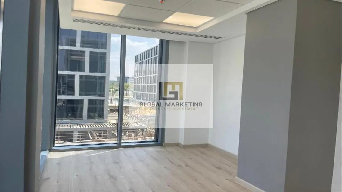 office 151M for sale, prime location in CFC