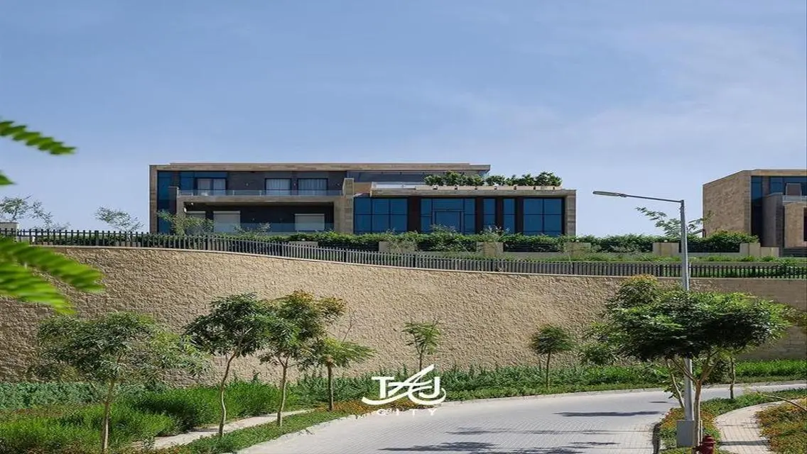 With Distinctive Division &amp; On Very Prime Location