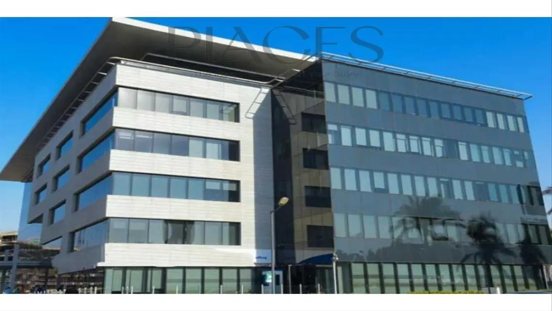 Admin space for rent 439 m in CFC-Fifth Settlement