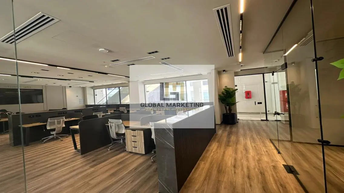 Furnished Office 250m For Sale 90St prime location