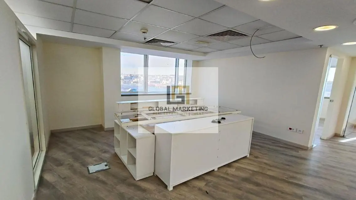 Office 1100m finished for rent directly on 90th st