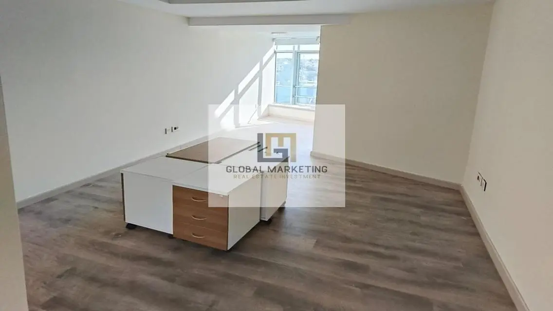 Office 1100m finished for rent directly on 90th st