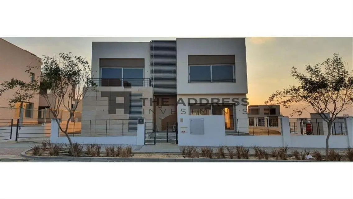 Townhouse for sale in Palm Hills Fifth Settlement