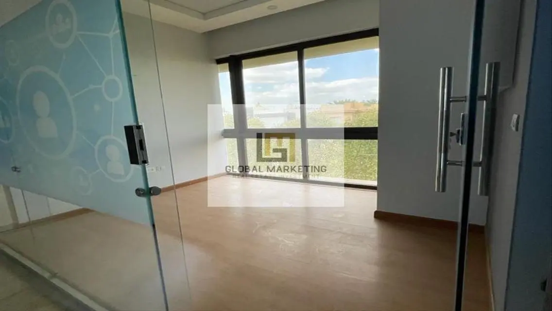 Office 156m For Rent in Katameya Heights