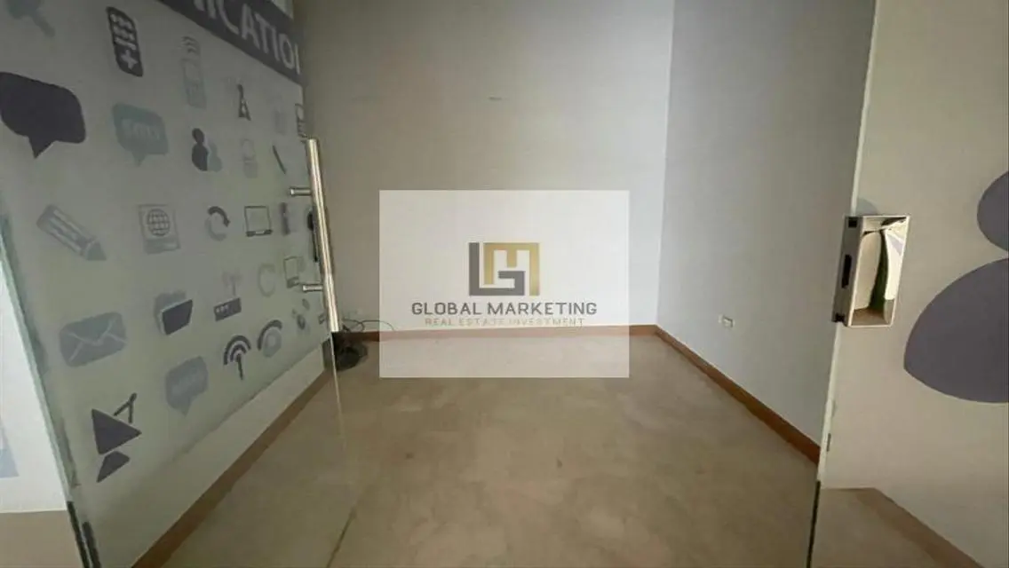 Office 156m For Rent in Katameya Heights