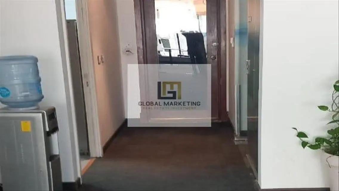 Fully Finished Office 350m For Rent in Teseen