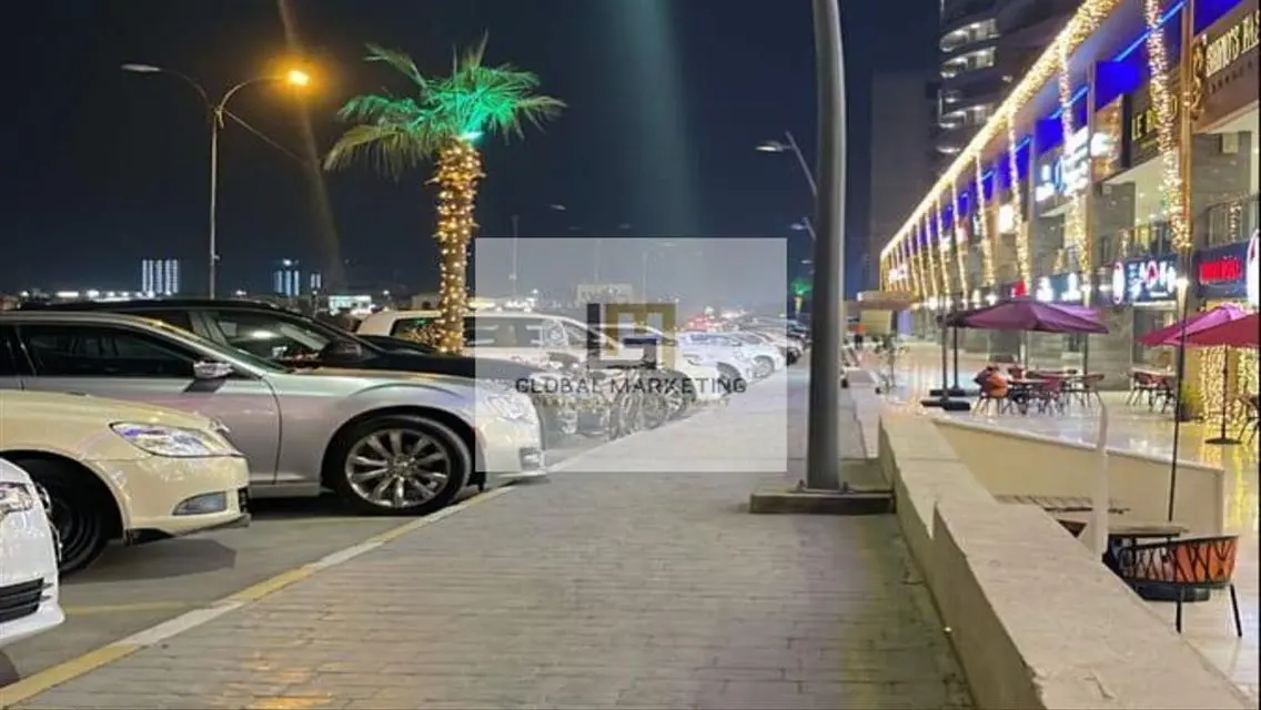 محل 400م للايجار في محور محمد نجيب بجوار وتر واى