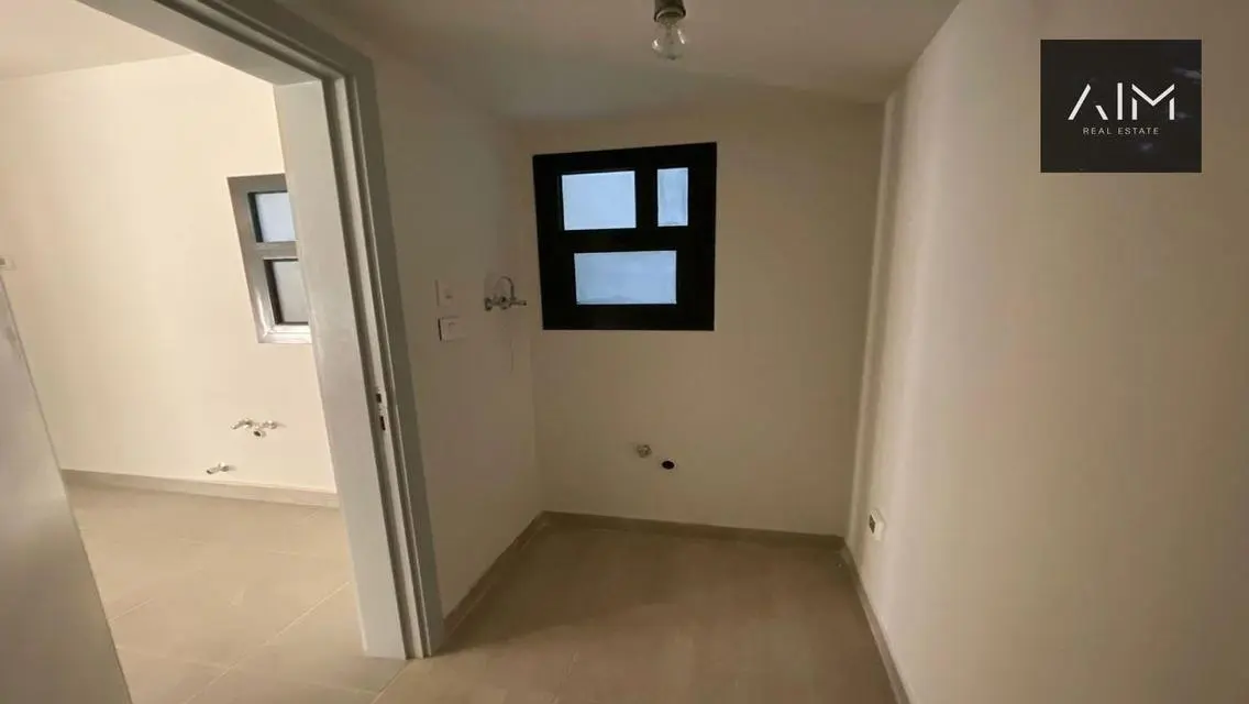 134m finished , ready to move, 5M , landscape view