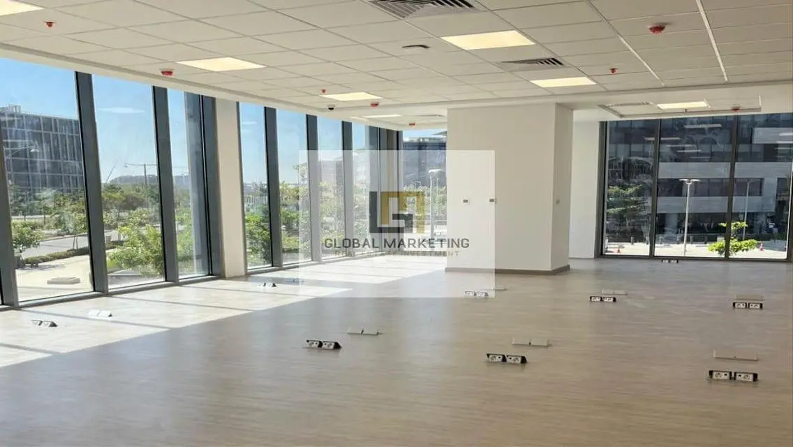 Fully Finished office 216m for rent in CFC