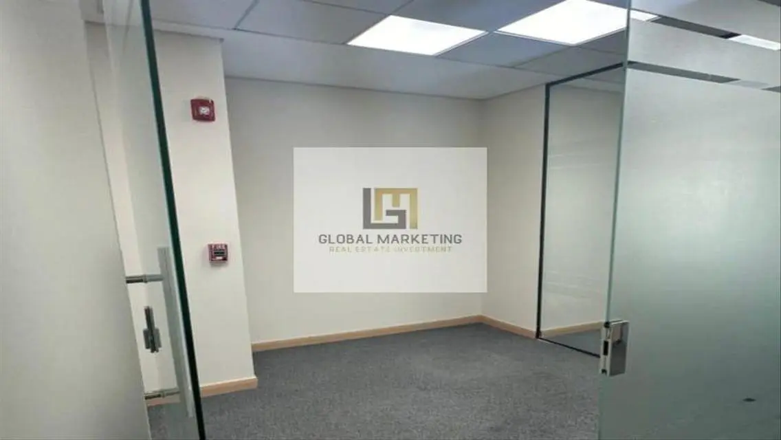Finished Office 600m For Rent in Teseen Street