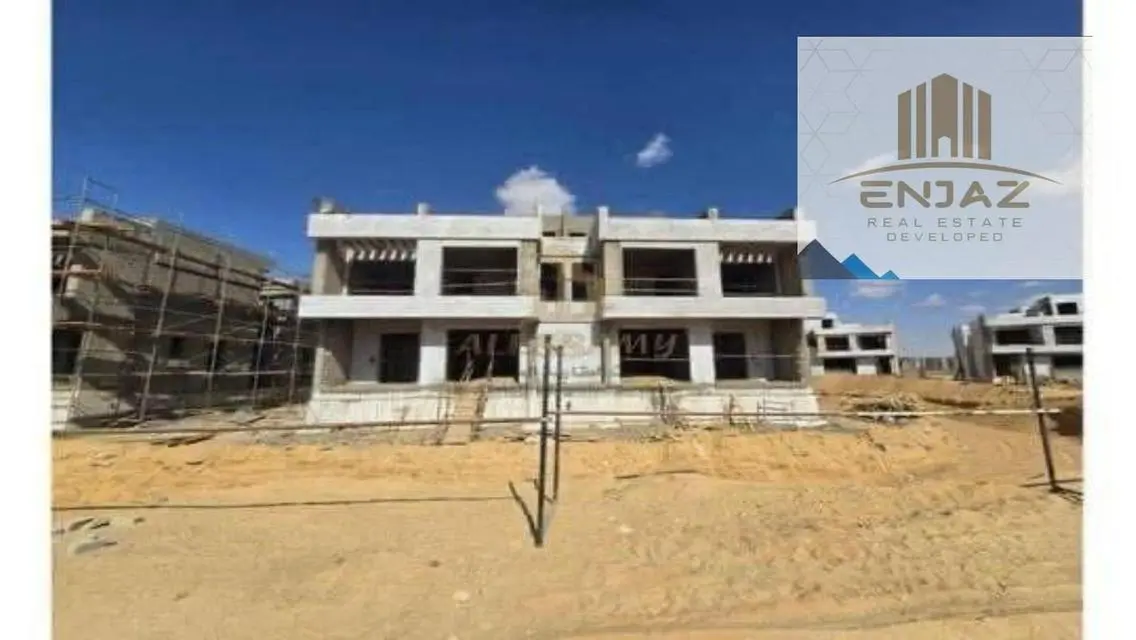 Twin house Villa for Sale in Noor City