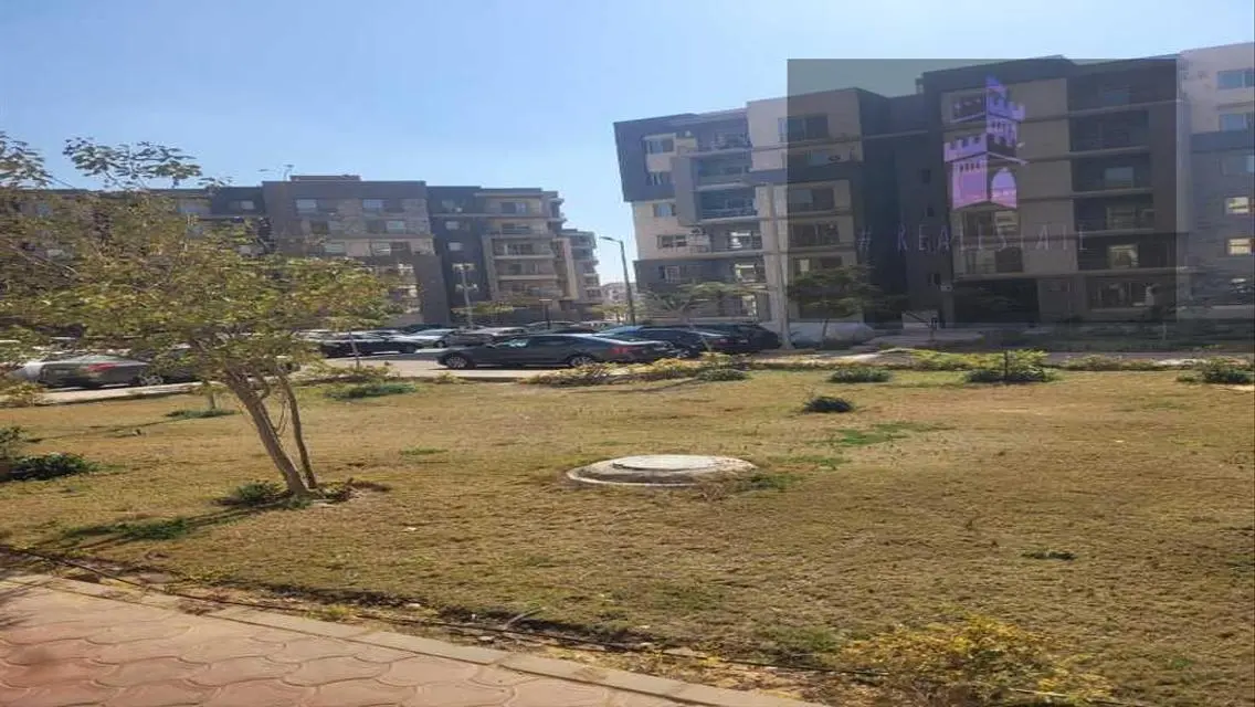 للايجار شقة فى كمبوند جنة اكتوبر بقرب مول العرب