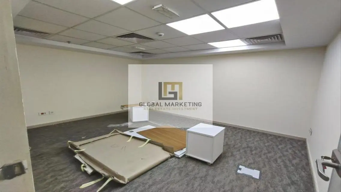 Finished Office 1100m For Rent in South Teseen