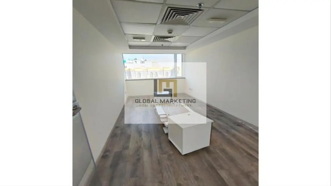 Finished Office 1100m For Rent in South Teseen