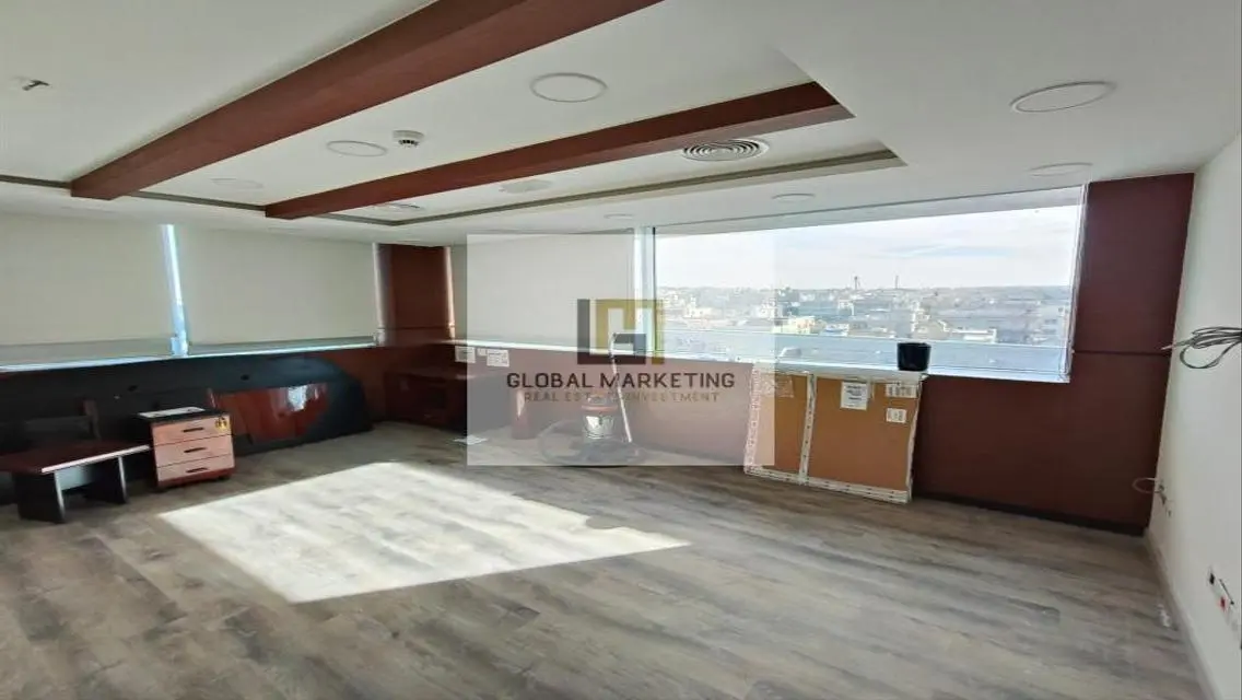 Finished Office 1100m For Rent in South Teseen